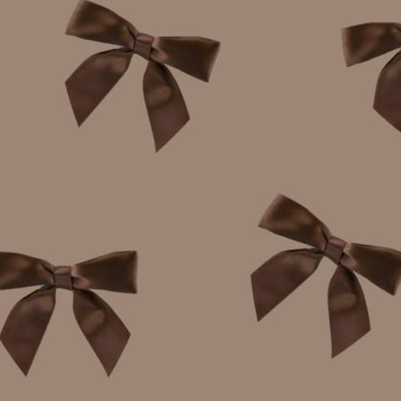 ♡WELCOME TO MY CLOSET♡ - Picture 7 of 7